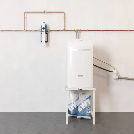 Piedistallo BWT per addolcitori domestici compatti - max 100 kg