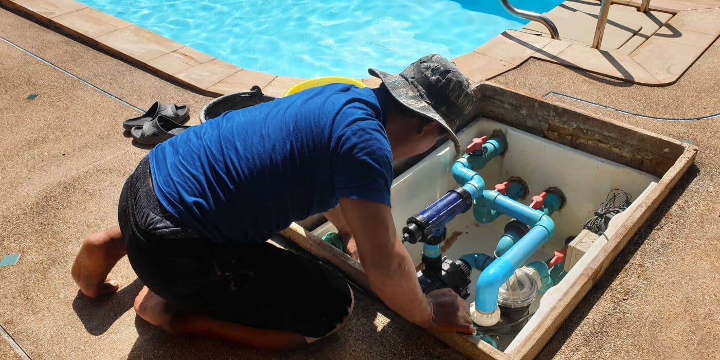 Comment installer un surpresseur pour robot piscine ?